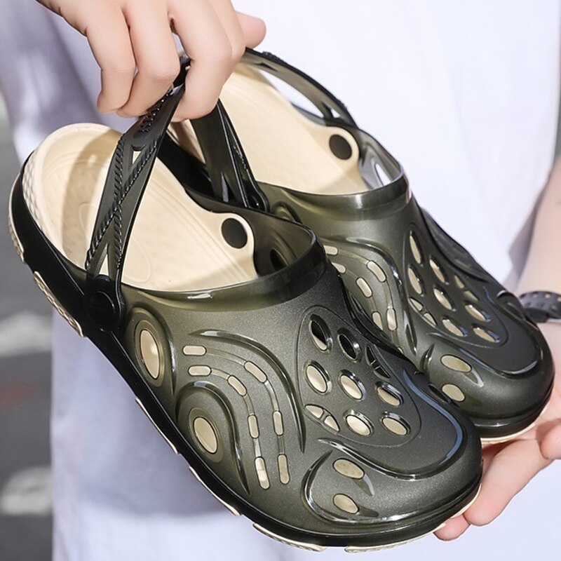 Summer Explosive Hole Shoes Ultralight Beach Sandals Casual Slippers Men's Baotou Half Slippers Wading Hole Shoes