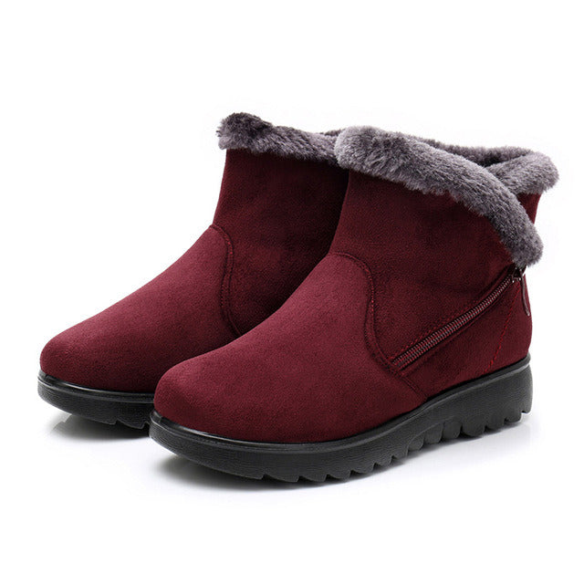 "Stay Warm and Stylish with Winter Plush Fur Short Warm Snow Boots - Plus Size Platform Women's Ankle Boots with Zipper, Suede Shoes for Women"