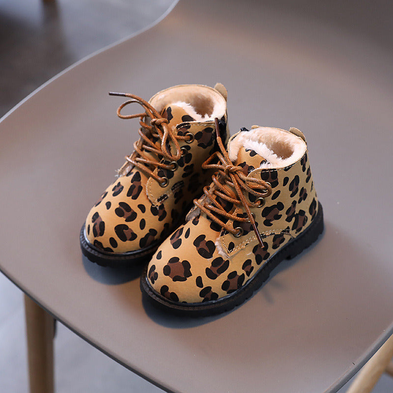 "Step out in Style with Children Leopard Leather Shoes - Autumn Winter New Kids Boy Girls Shoes with Velvet, Casual Cute Platform Snow Boots"
